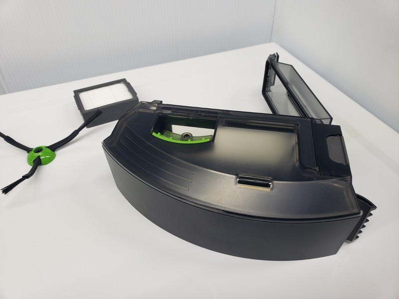 iRobot Roomba Dust Bin w/Automatic Dirt Disposal i1+ i3+ i4+ i5+ j5+ j6+ j7+ j8+ gallery