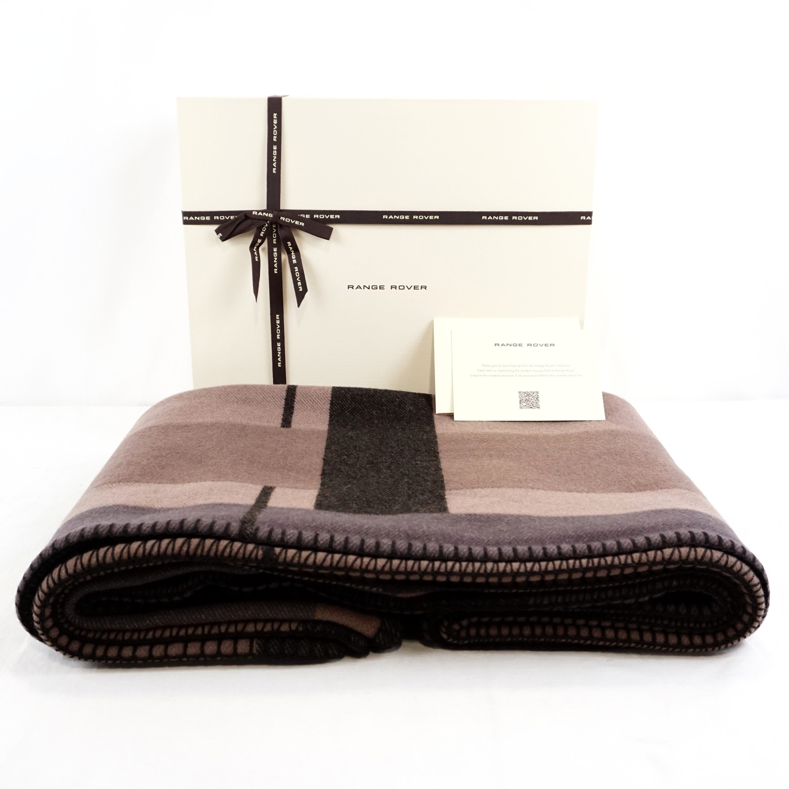Range Rover London Nightfall Wool & Cashmere Woven Abstract Blanket In Brown gallery