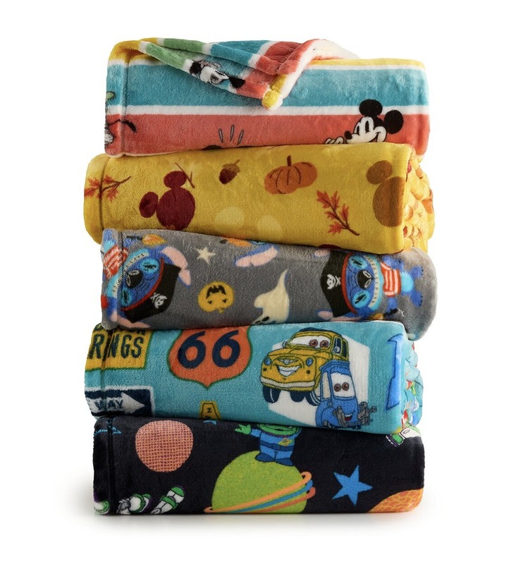 The BIg One Throw Blanket, Mickey Mouse Disney Fall Print, 60 x 72 inches gallery