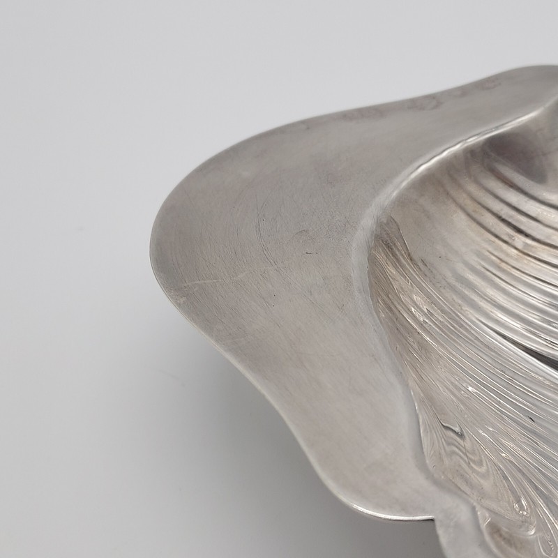 CHRISTOFLE Fleuron Silver Plated, Shell Serving Dish, 21,5 cm / 8.46 Inch. gallery