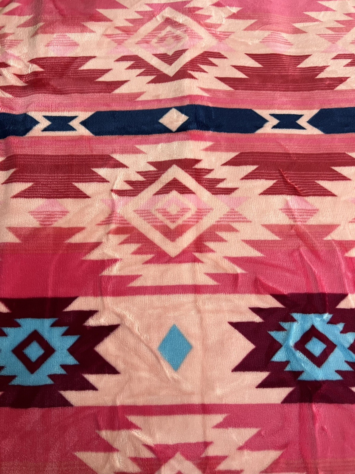 Native American Style 2 Ply Plush Reversible Blanket Queen Size Stunning Pink gallery
