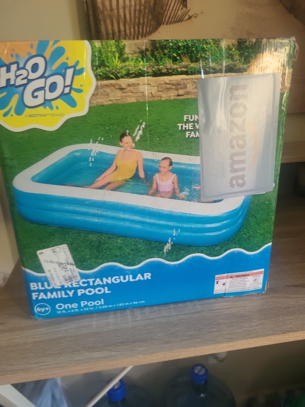 H2OGO! Blue Inflatable Rectangular Family Pool - 10' x 6' x 22" gallery