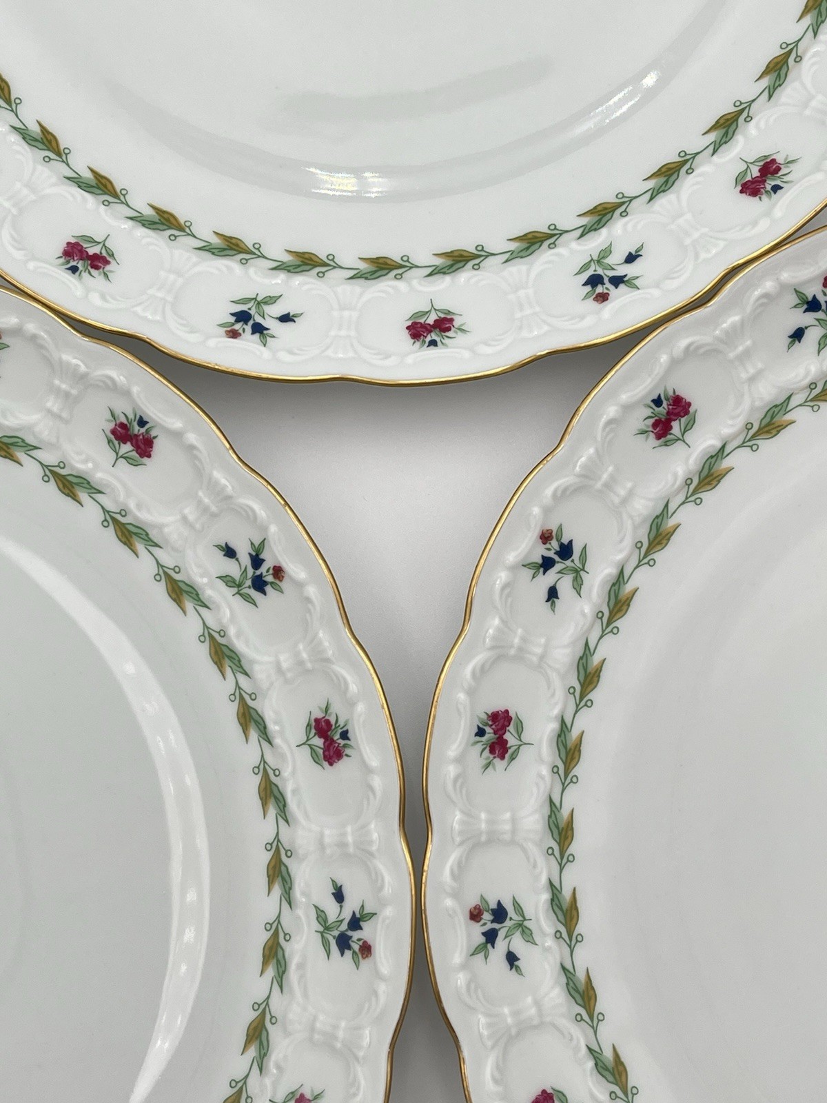 FRANCONIA-KRAUTHEIM & ADELBURG Germany “Musette” Dinner Plates Set Of 4 gallery