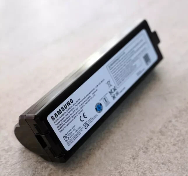 SAMSUNG JET BOT BATTERY VCA-RBT80 VR30T Battery (DJ96-00233A)/ gallery