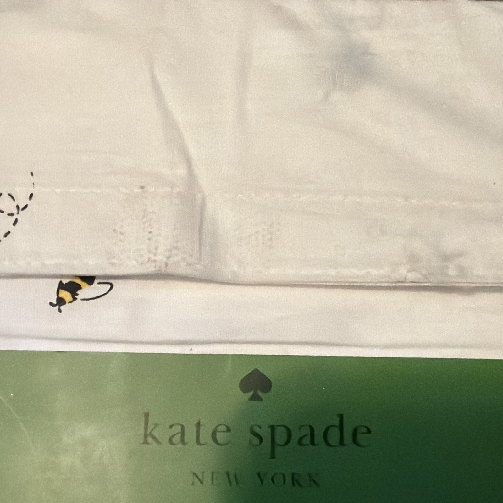 Kate Spade 4pc Queen Sheet Set Bee Bumblebees Summer Spring Fitted Flat Bedding gallery