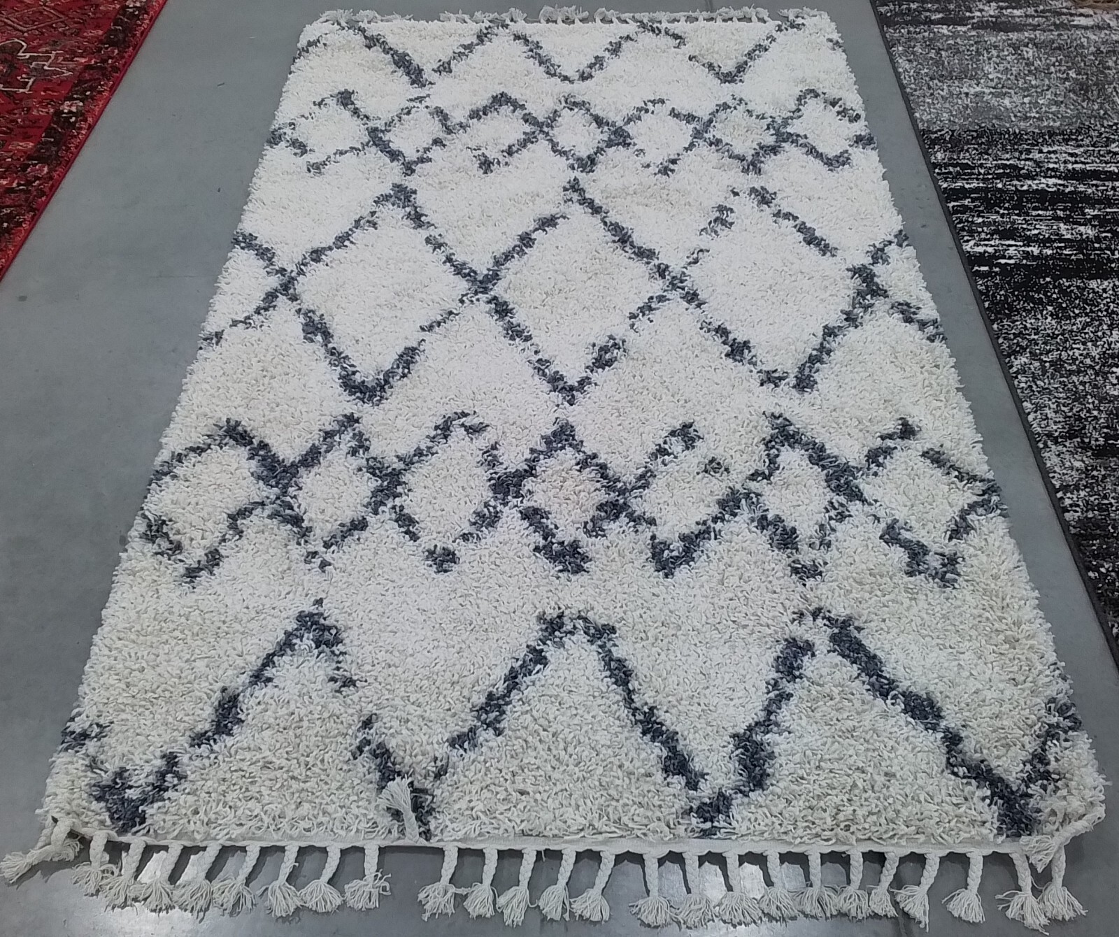CREAM / BLUE 5'-0" x 8'-0" Back Stain Rug, Reduced Price 1172774035 PLX434A-5 gallery