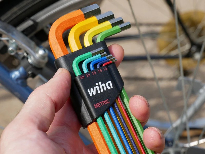 Wiha Ball End Color Coded Hex L-Key Set - Metric, 9 Piece gallery