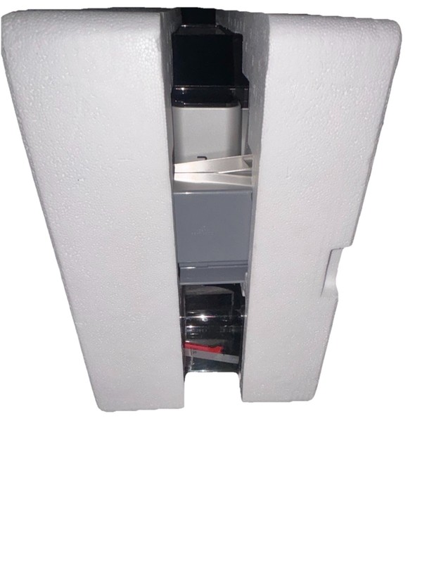 ZS Fully Automatic Espresso Machine CM9002A-U Silver Drip Tray gallery