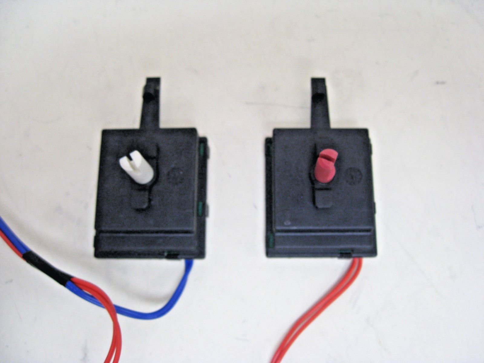 GE Washer Selector Switch set WH04X29307 for GTW335ASN2WW New Open Box gallery
