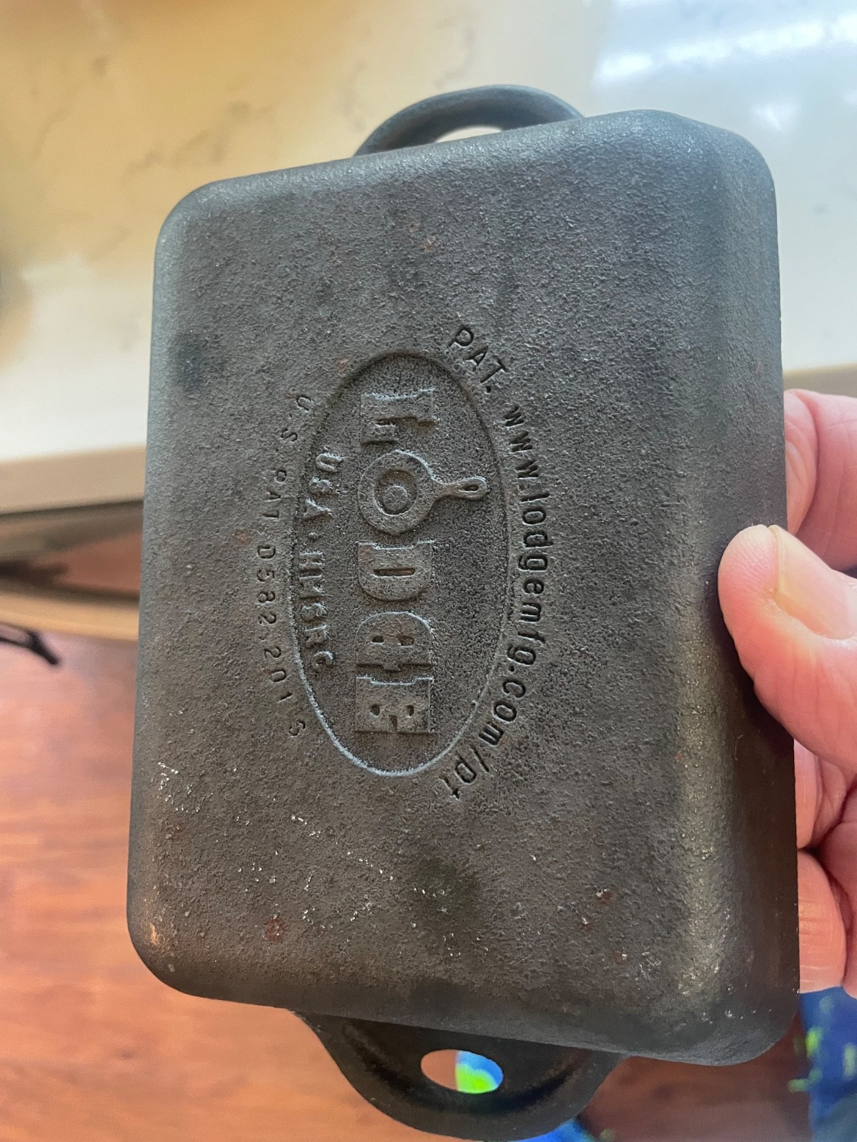 LODGE Heat-Treated Rectangular Cast Iron Mini Server Dishwasher Safe 10 Oz HMSRC gallery