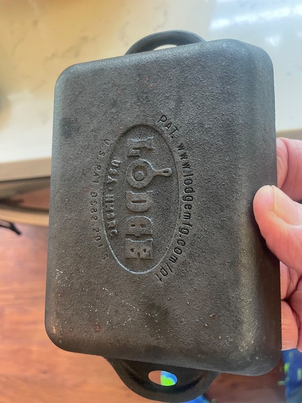LODGE Heat-Treated Rectangular Cast Iron Mini Server Dishwasher Safe 10 Oz HMSRC gallery