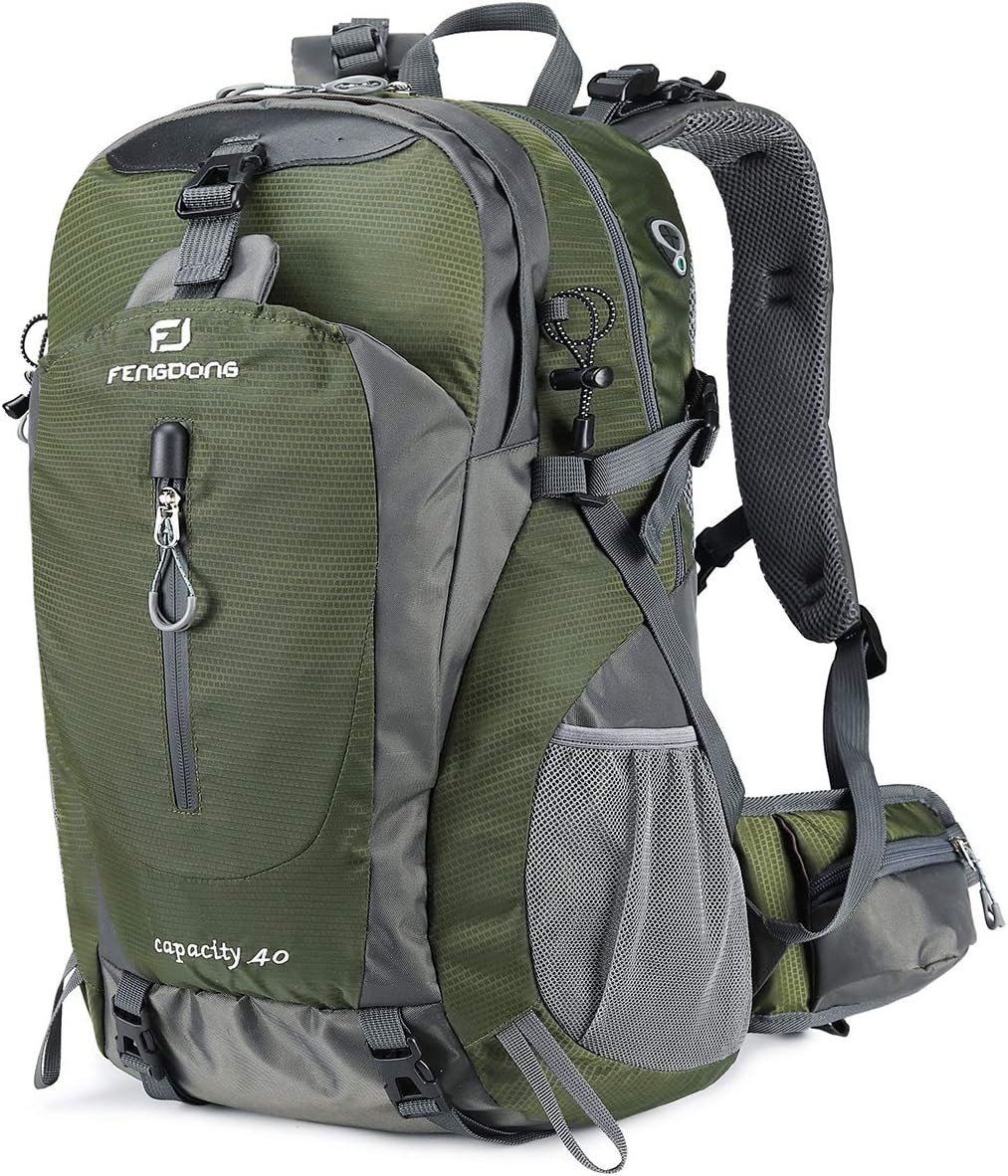Compact 40L Travel Backpack with Adjustable Straps - Perfect for Outdoor Fun 3