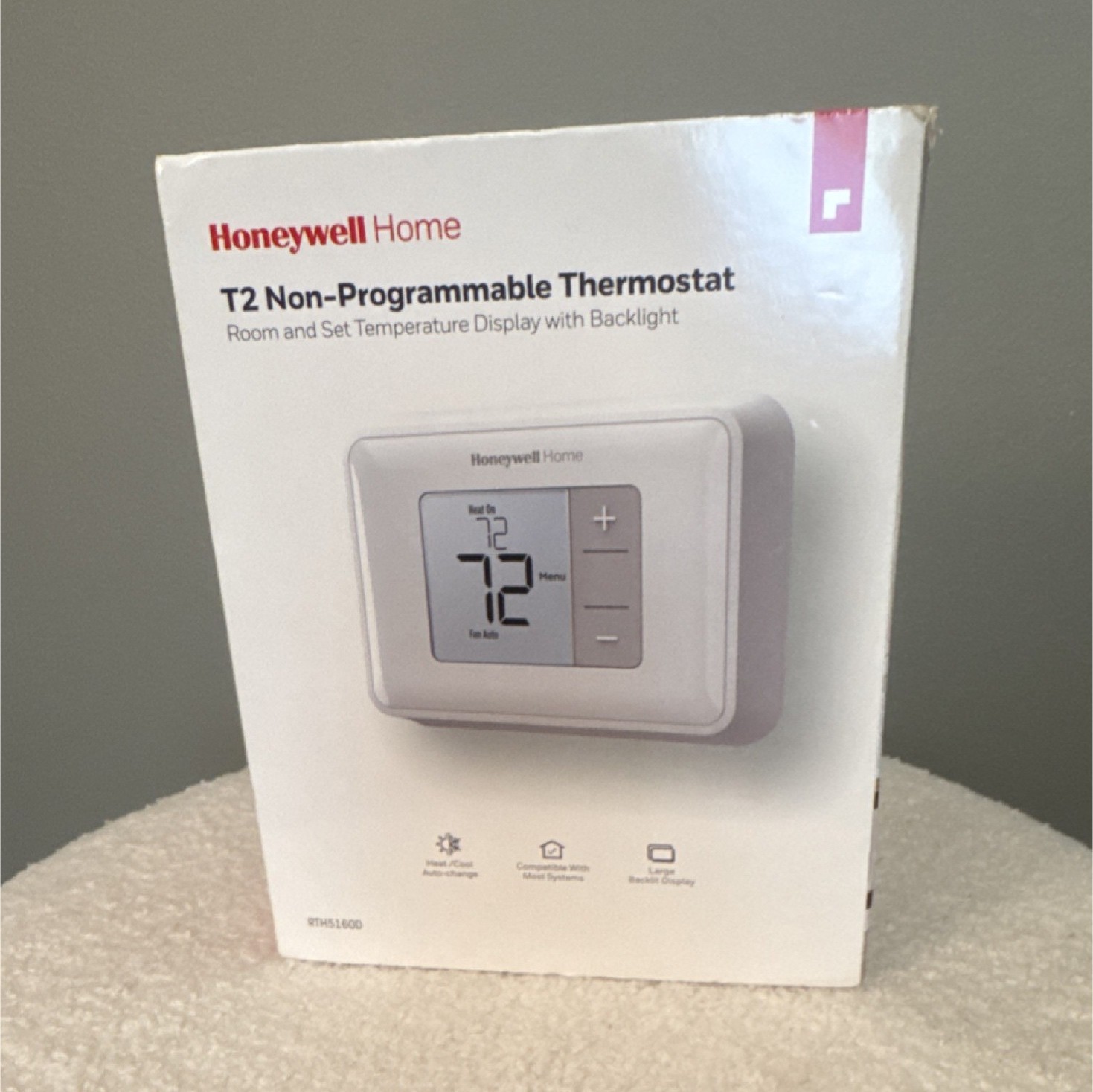 Honeywell Home T2 Non-Programmable Thermostat RTH5160D Digital 1 Heat 1 Cool gallery