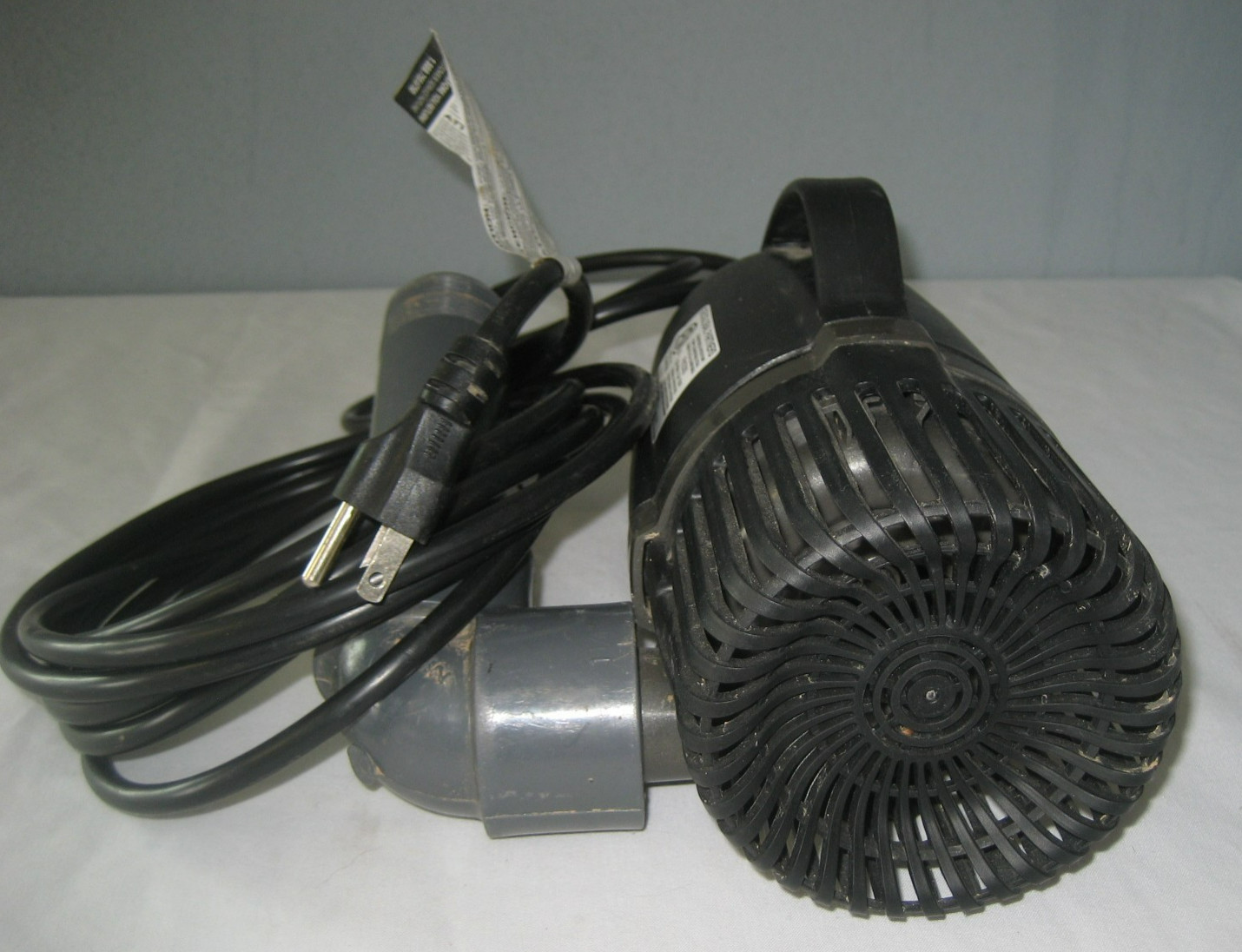 Geoglobal Partners Intertek PW2300 Submersible Waterfall Pump gallery