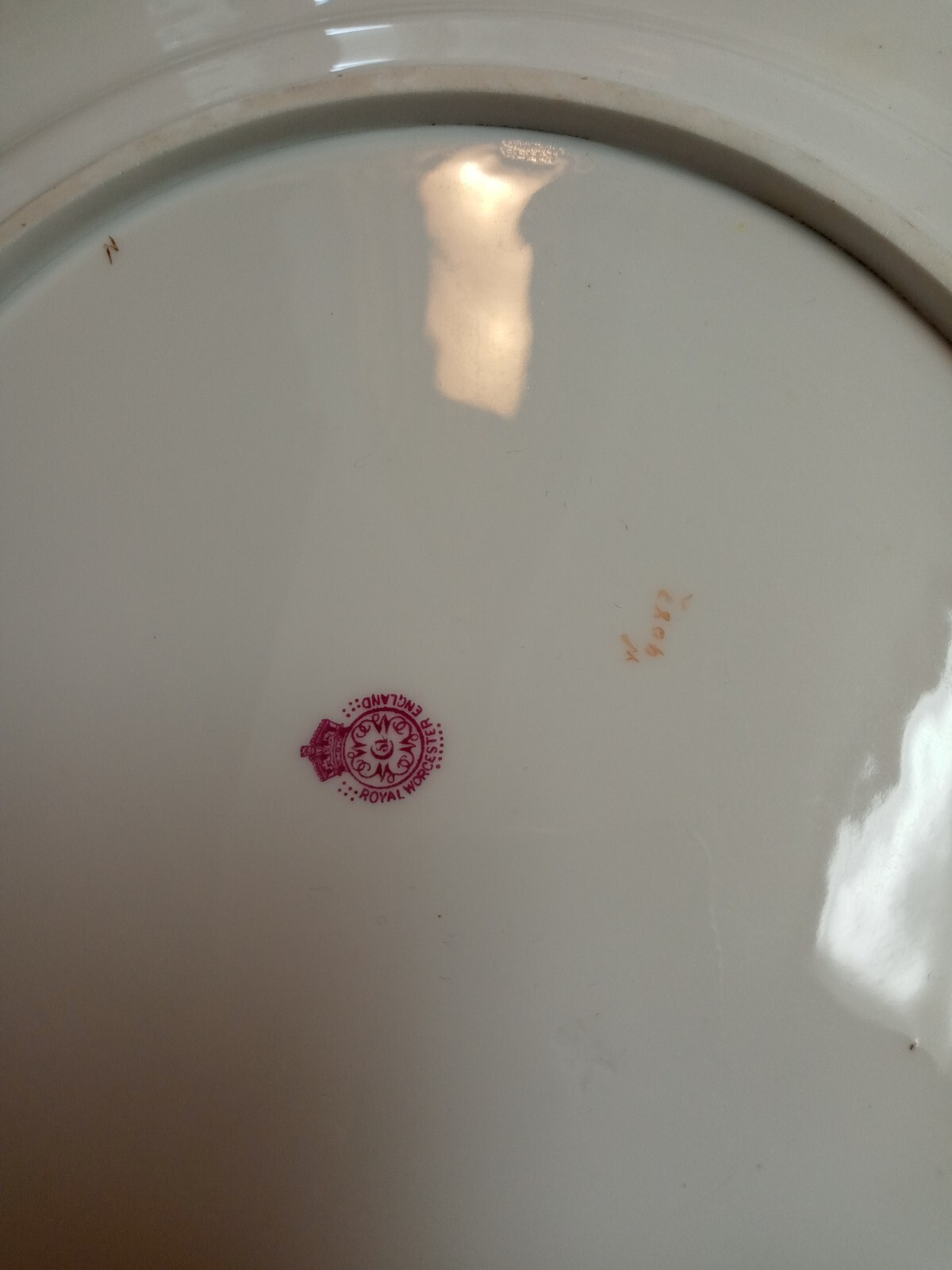 Royal Worcester Round Platter 12 1/2" W4551 Estate Find gallery