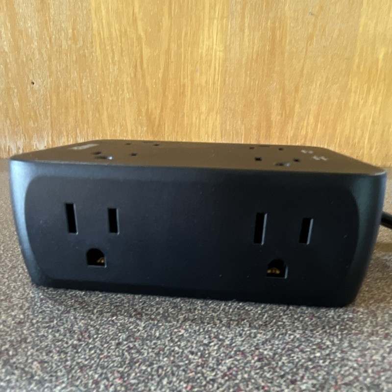 Anker 8-Outlet Surge Protector Power Strip w/ USB Ports, Switch, Black A9137 gallery