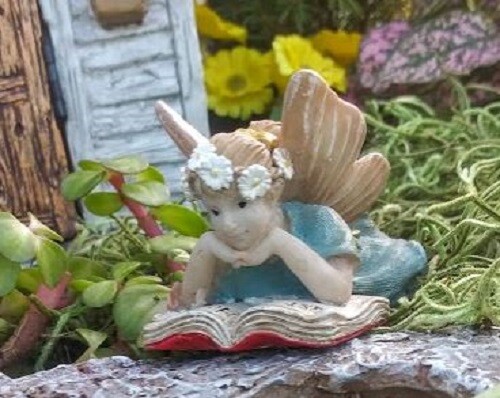 Miniature Garden Fairy Alyssa reading a book WS 2152 gallery