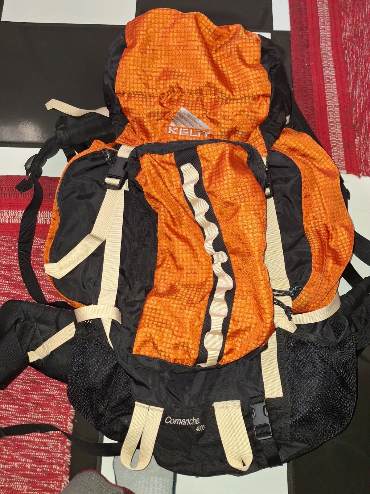 Kelty Comanche 4300 hiking pack