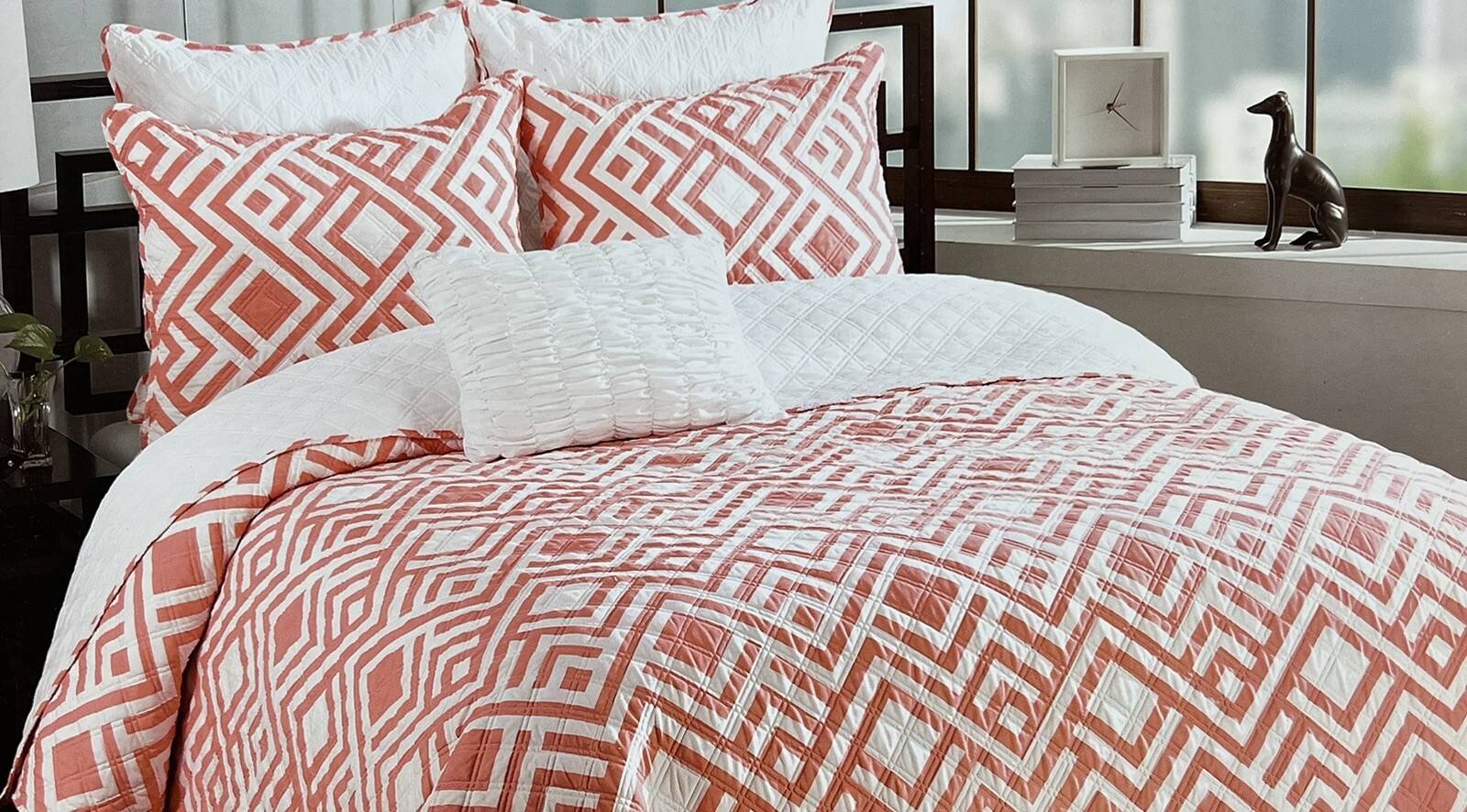 MAX STUDIO CORAL ORANGE WHITE DIAMOND TWIN QUILT SET W / SHAM THROW PILLOW gallery