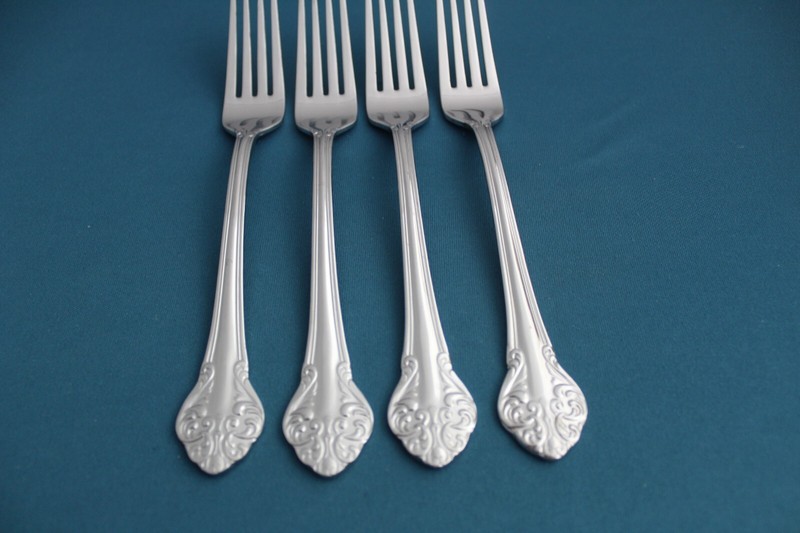 Reed Barton Select ELEGANTE Dinner Forks (Set of 4) Stainless Korea 7 5/8" gallery