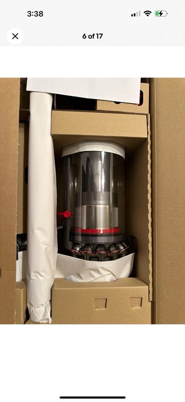 Dyson SV29 Outsize + Vacuum Cleaner With Pet Hair Attachment gallery