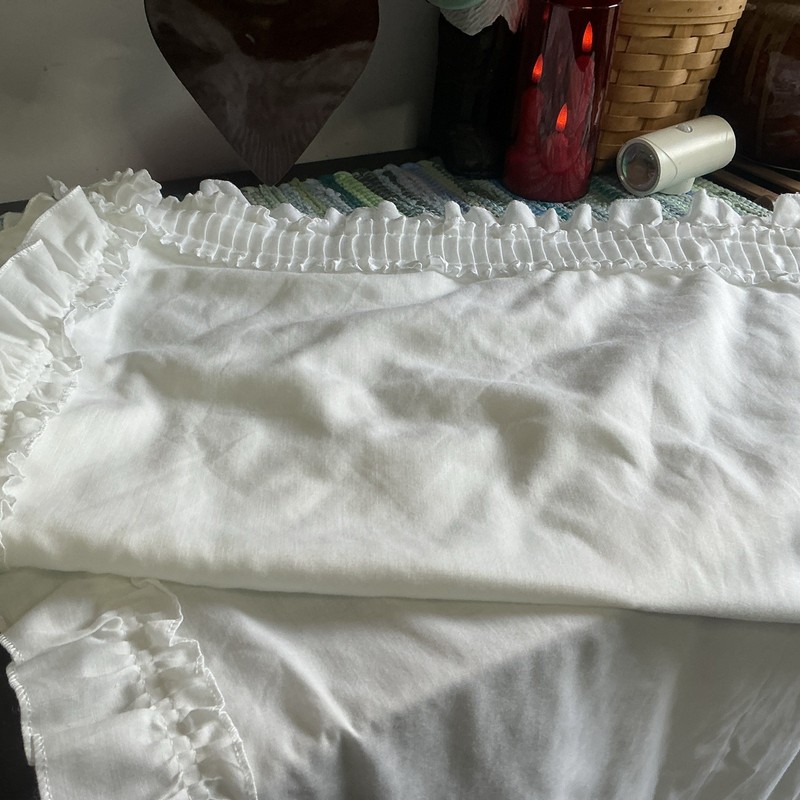 (1 Set + Tiebacks) Vintage White Ruffle Cafe Curtains 28x58” Each A42 gallery
