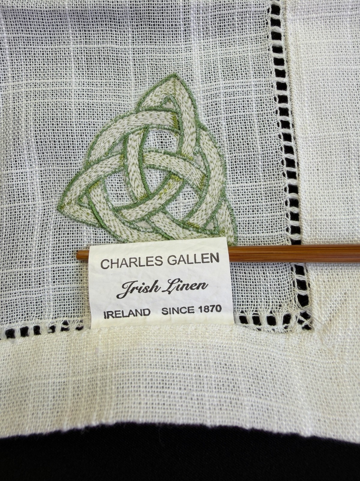 Charles Gallen Irish Linen Textile Trinity Knot Table Runner 12X70 Made Ireland gallery
