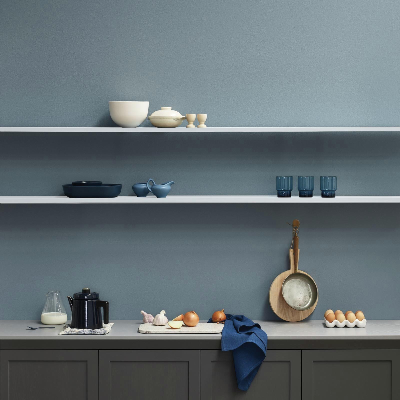 Porter's 2L Dark Newport Blue Eggshell Finish Broadwall Washable Paint gallery