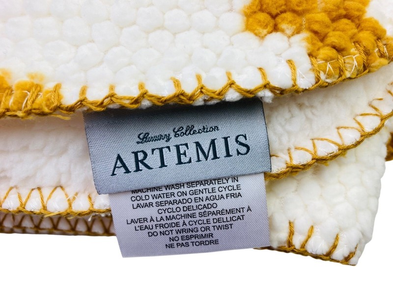 Artemis Luxury Geometric Throw Blanket Very Soft Boho 70s Retro Vintage Decor gallery