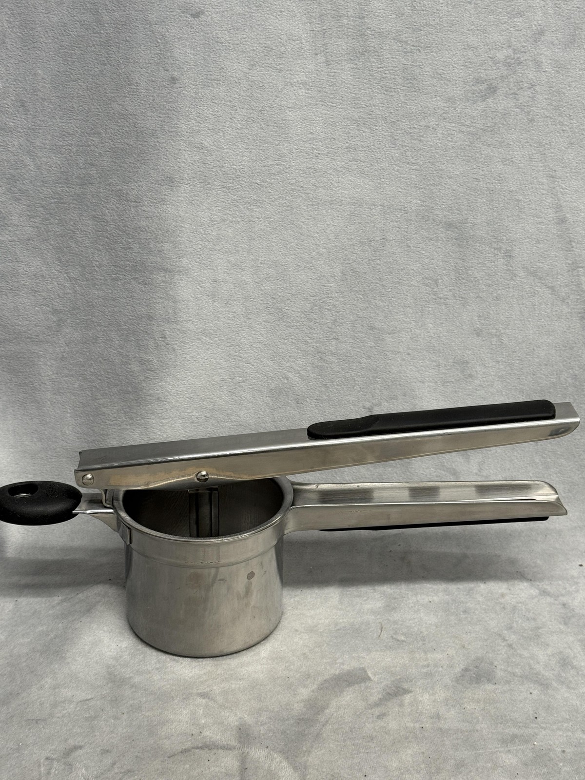 OXO Good Grips Potato Ricer Stainless Steel Press Masher Kitchen Tool Soft Grip gallery