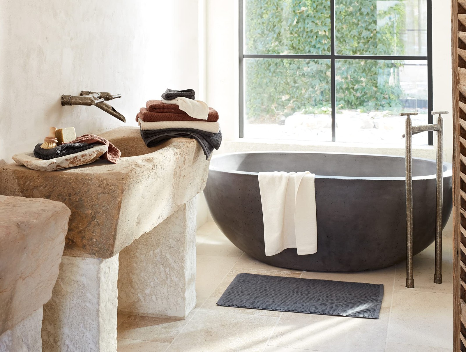 Air Weight Organic Twill Bath Mat, Shadow (32" x 19") gallery