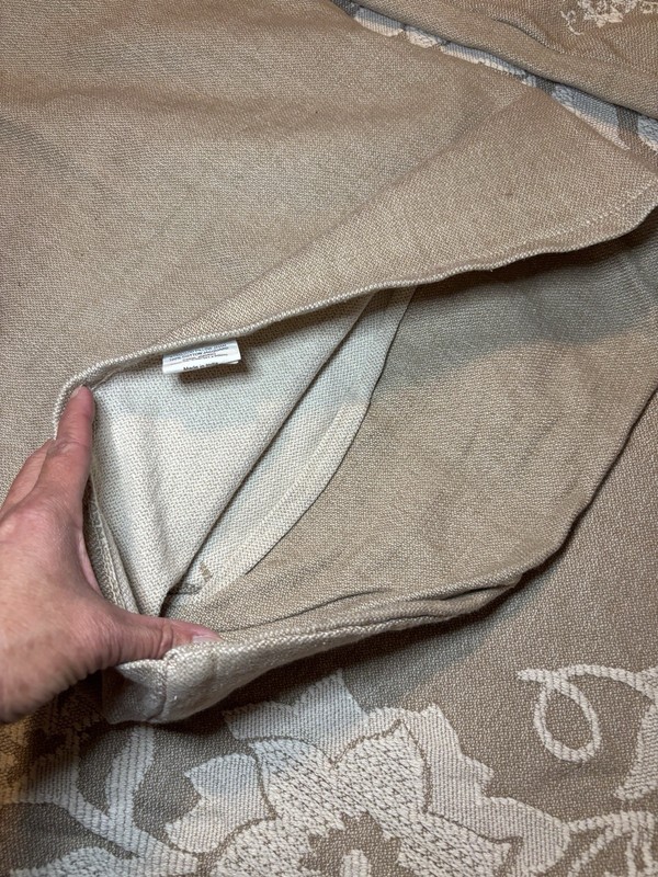 Lightweight Cotton Jacquard Bedspread Queen - 2 Shams Beige Tan Floral gallery