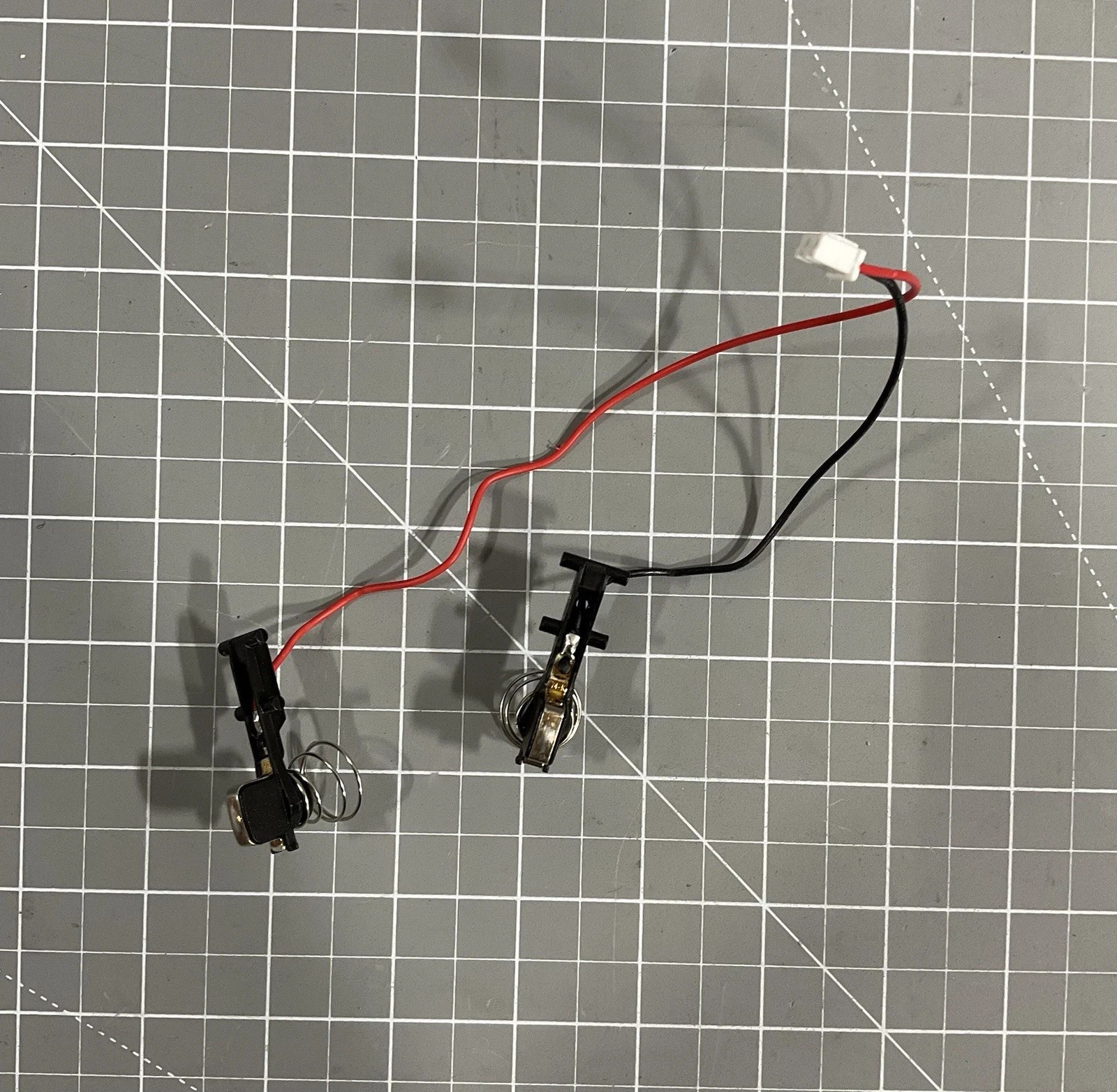 OEM iRobot Roomba Charging Contacts Part For J9+ Automatic Clean Base ADJ-N2 gallery