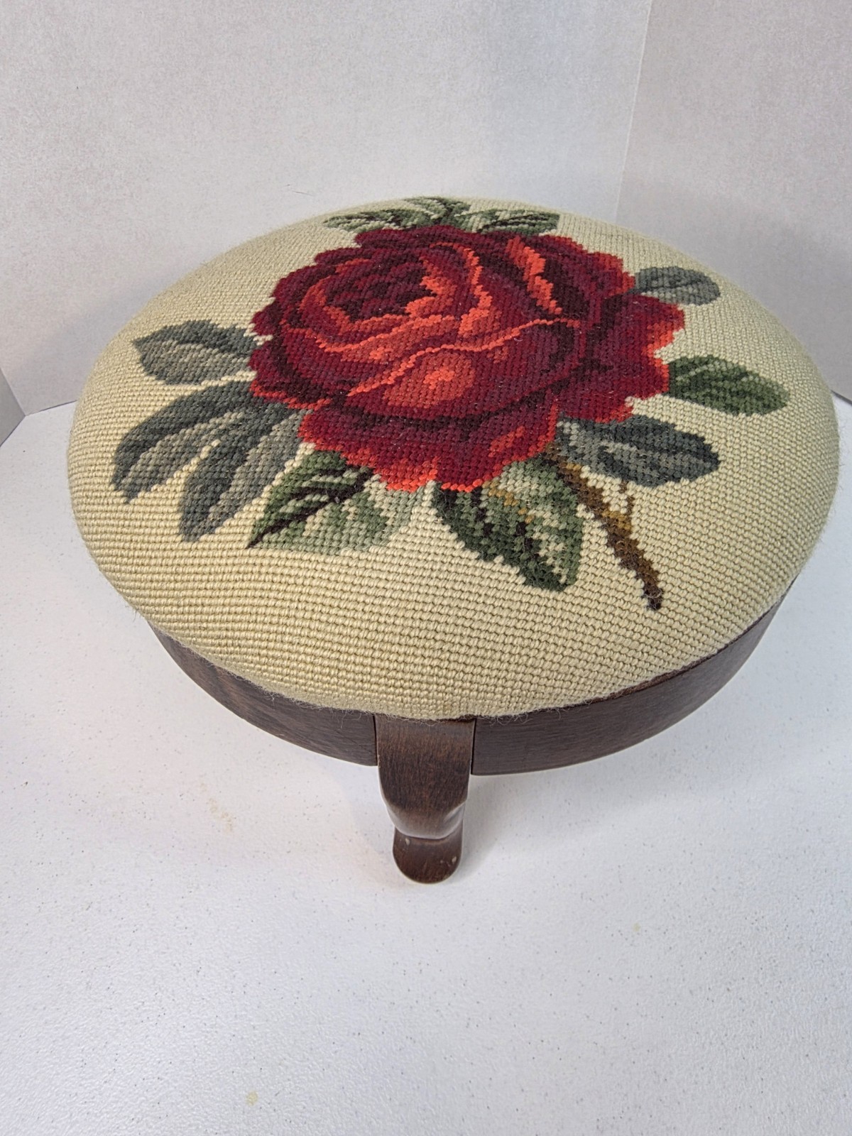 Vtg Red Rose Small Victorian Style Needlepoint Round Floral Footstool 12w X 9t gallery