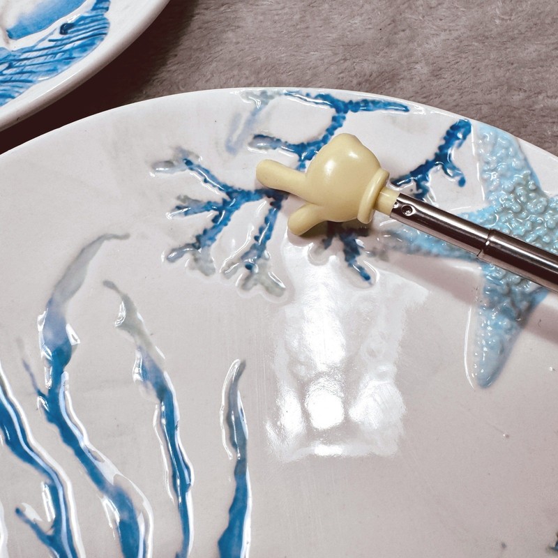 Cracker Barrel Hand Painted Stoneware Coastal Shell Starfish Salad Plates Set 2 gallery