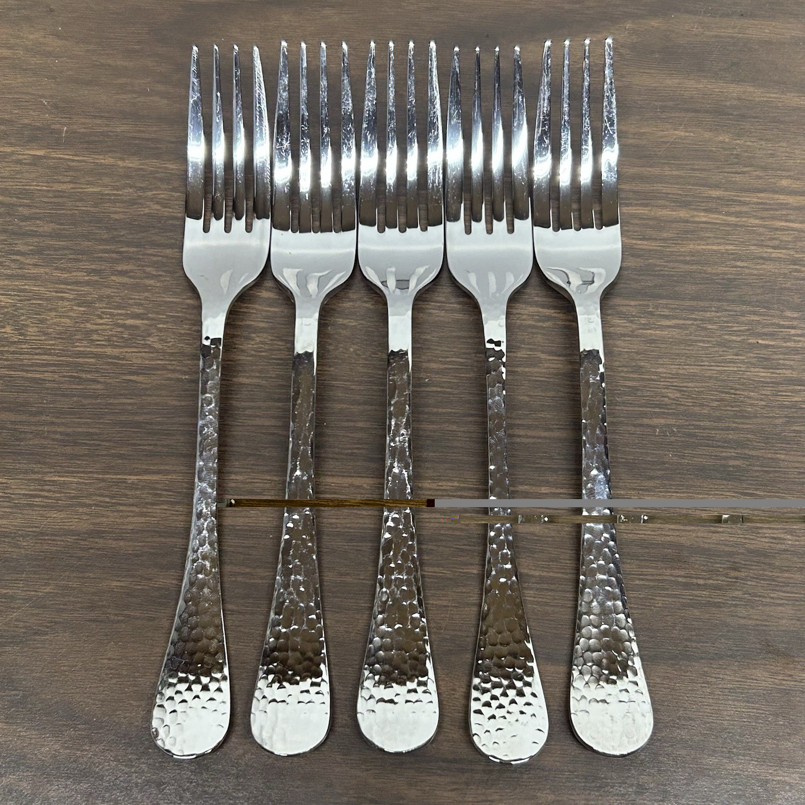 Ginkgo Lafayette Hammered Dinner Forks Stainless 18/0 Set Of 5 8-1/8" gallery