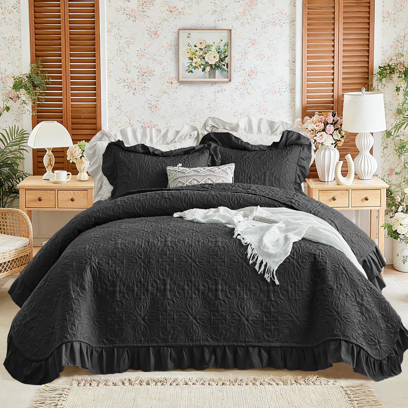 Ruffles Quilt Set Queen Size 96 * 96in - 3 Pieces Solid Shabby Chic Farmhouse... gallery