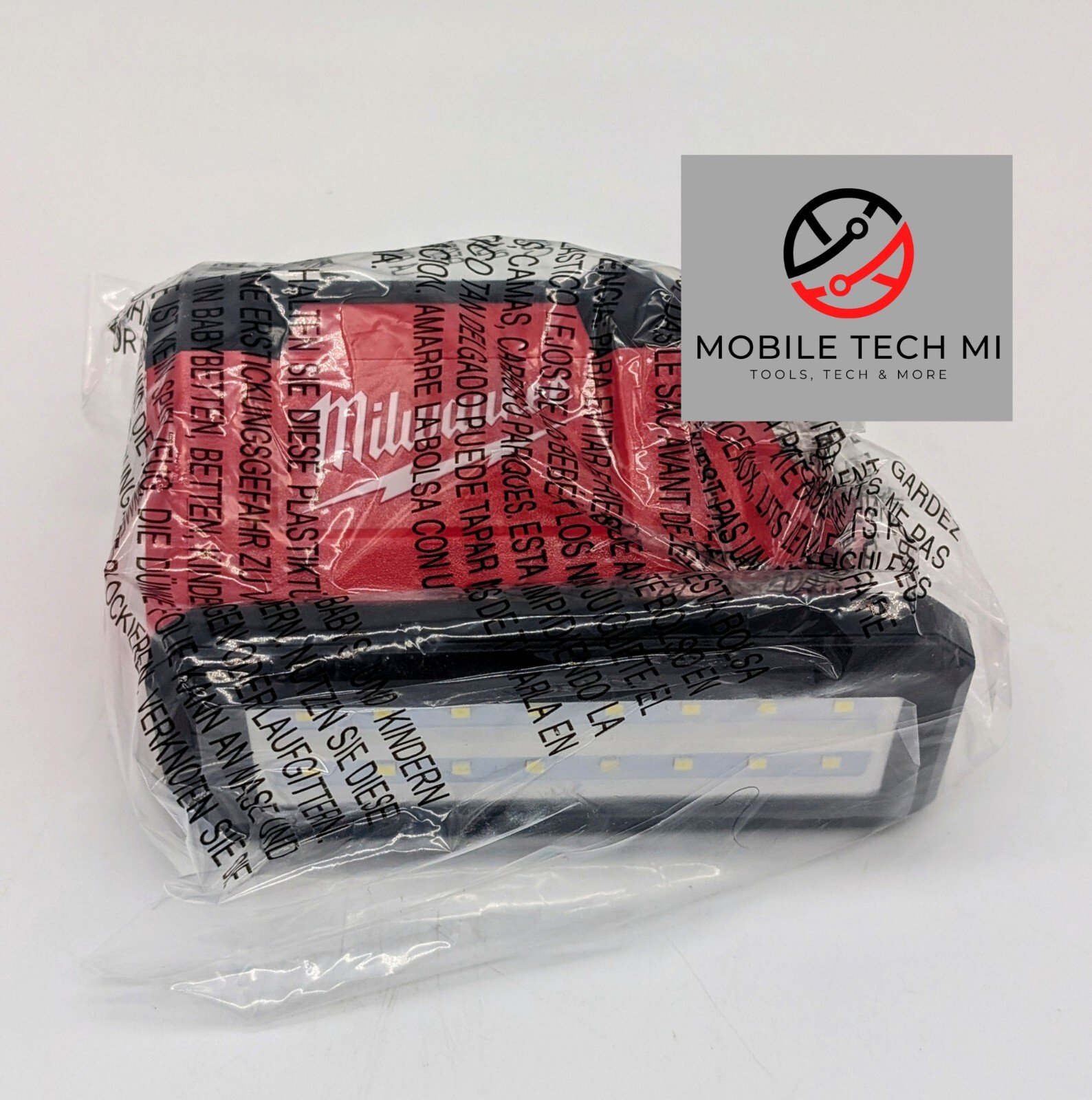 Milwaukee Tool 2367-20 M12 Rover Service & Repair Flood Light w/ 4.0 Ah Battery gallery
