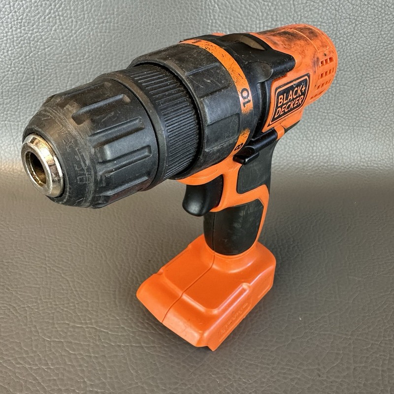 BLACK+DECKER 20V MAX Cordless Drill/Driver (LDX120C) Battery Not Included WORKS! gallery