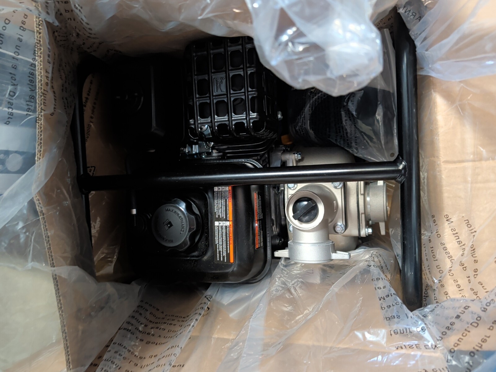 Everbilt 5.5 HP Gas-Powered Utility Pump gallery