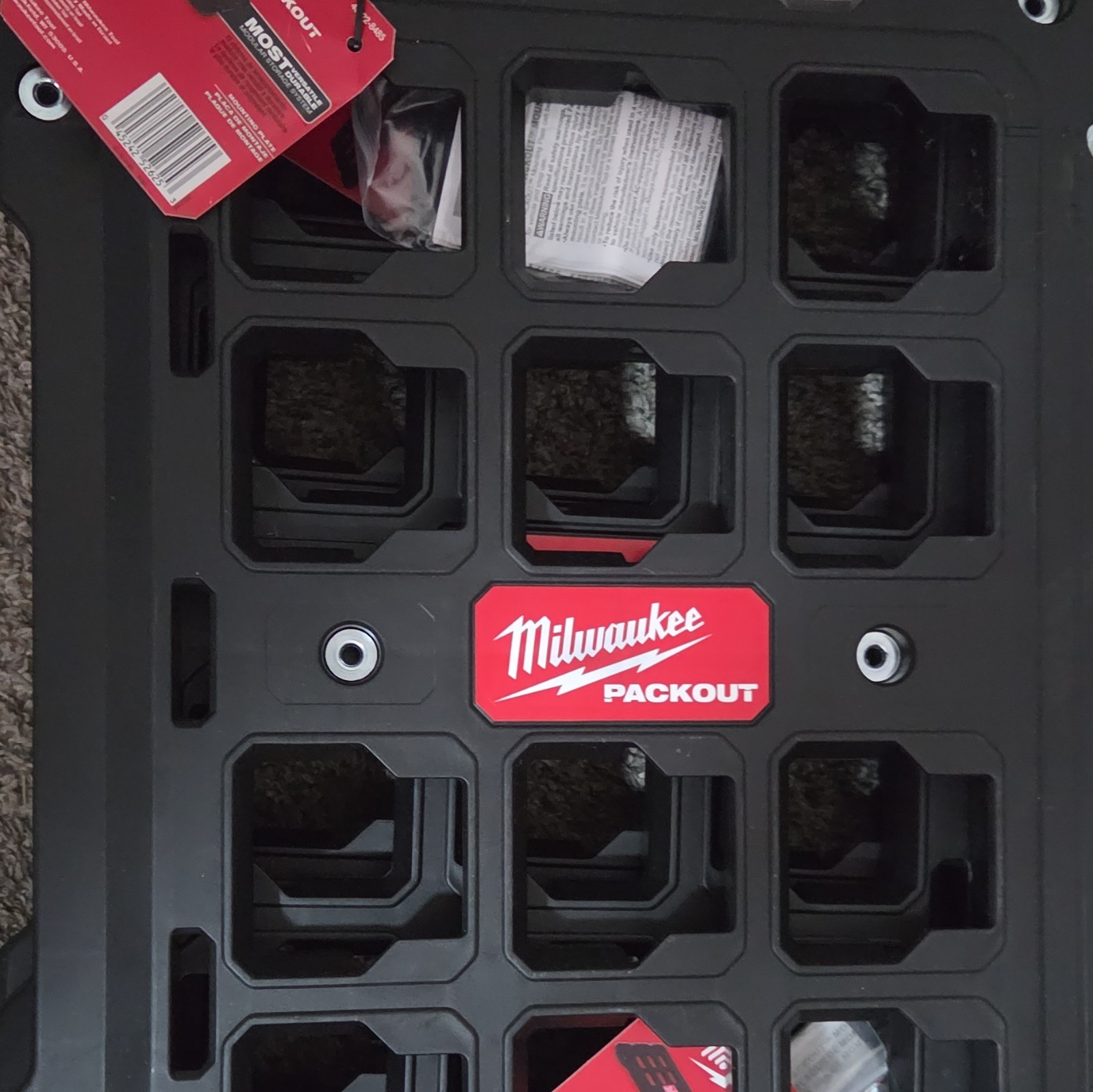 Milwaukee PACKOUT Modular Large Mounting Plate Black/Red 48-22-8485 50 lb gallery