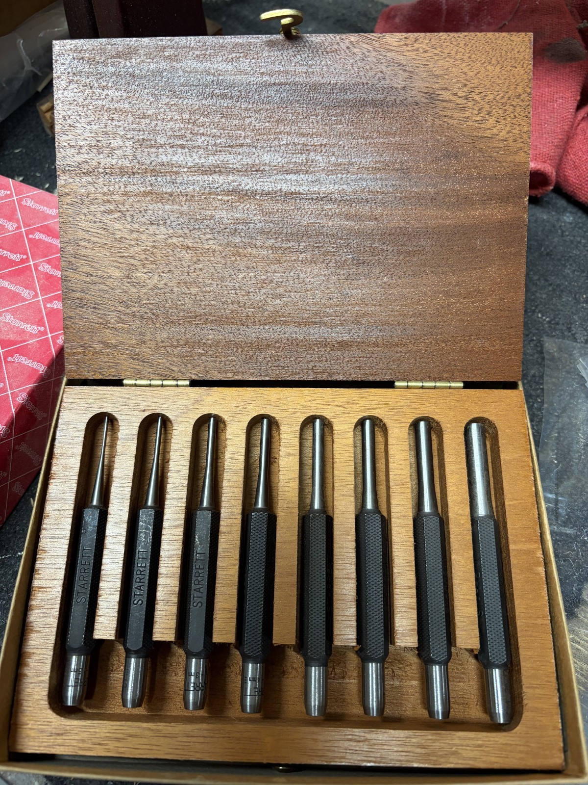 Starrett Model S562WB Drive Pin Punch Set NEW IN BOX 1/16" to 5/16" Hex Shank, gallery