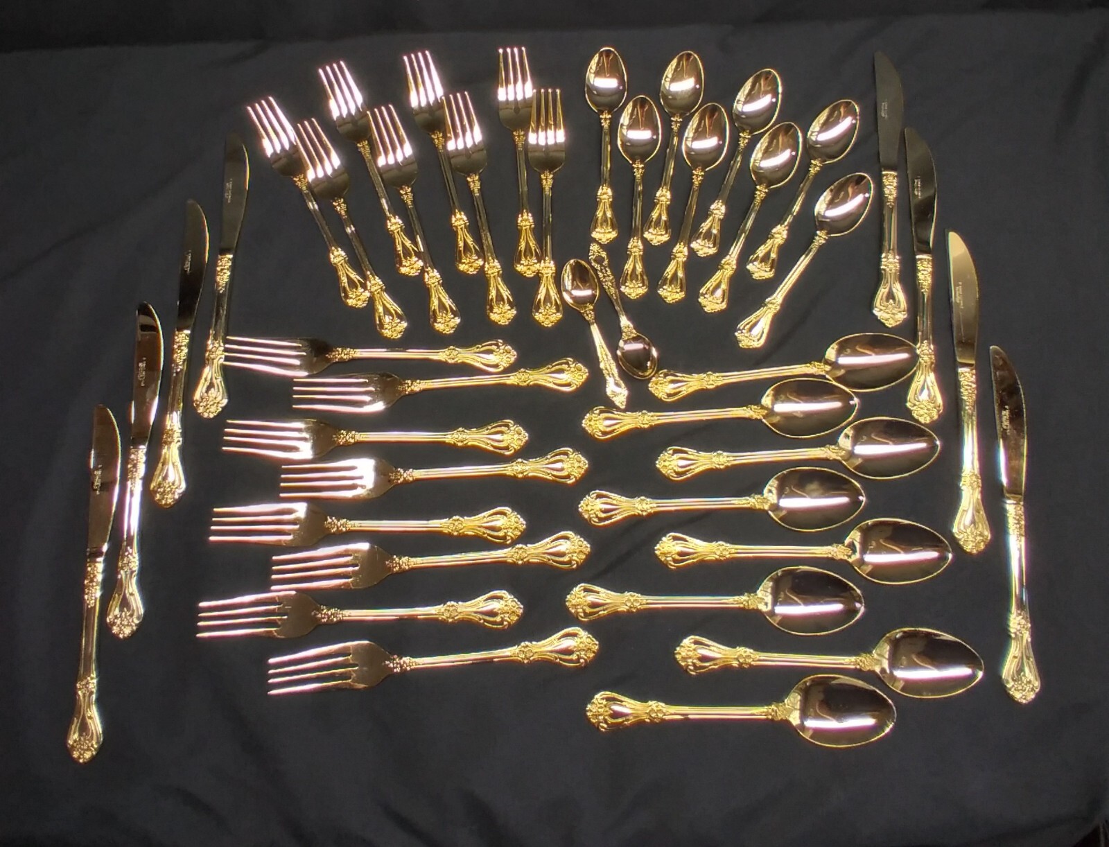 Rogers "GOLD VALENTINE" Electroplate Flatware 42 Pc 8 Place Settings Korea gallery