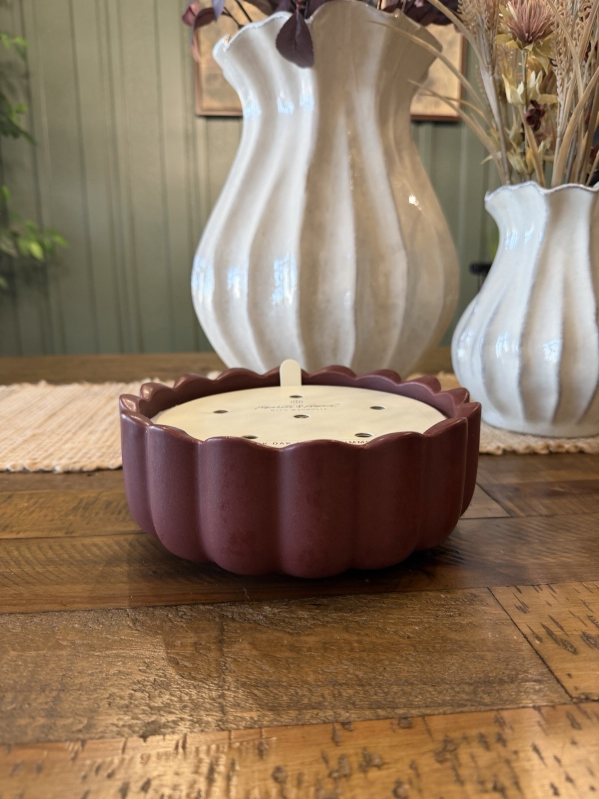 6 Wick Ceramic Scalloped Rim Black Oak and Persimmon Jar Candle Red RARE gallery