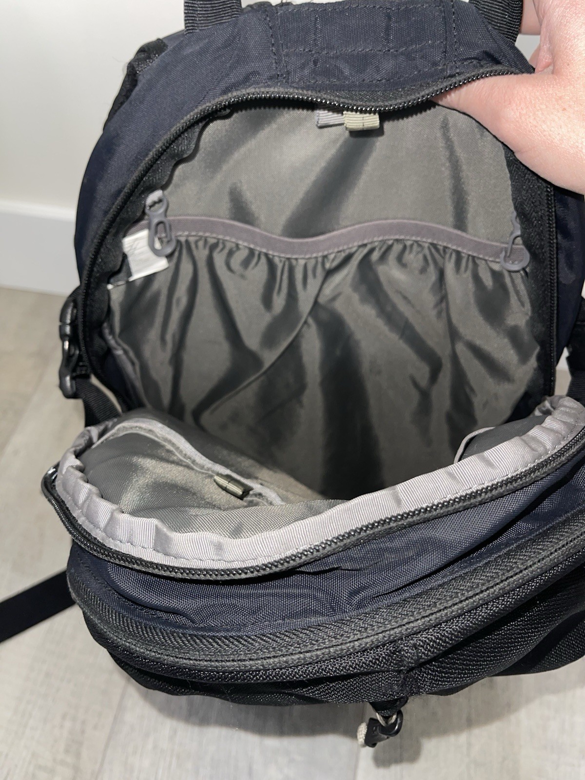 Gregory Muir 24 Hiking Backpack Black 3