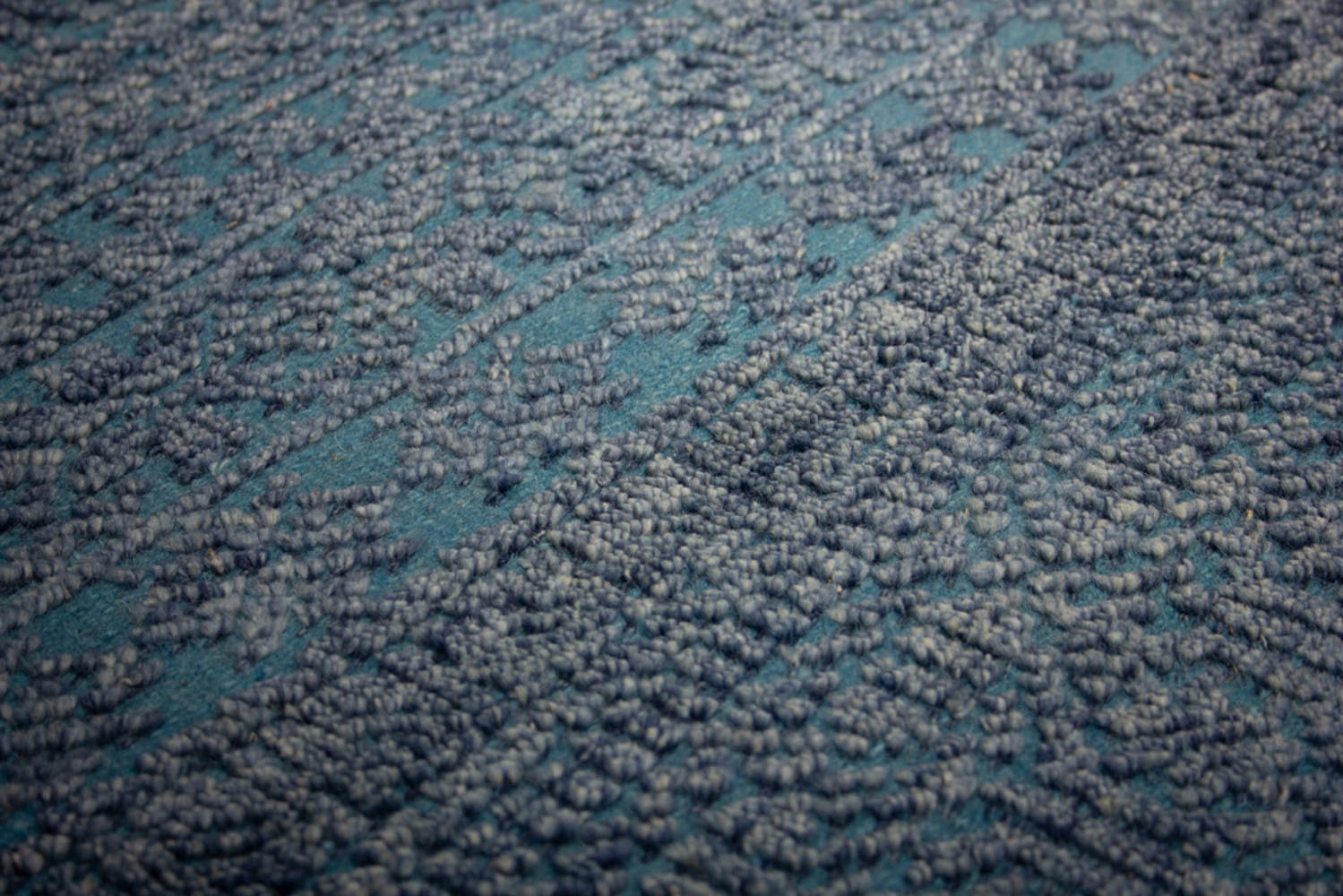 Handmade Wool Area Rug | Modern Textured Design | 4'4" x 5'5" | 60956 gallery
