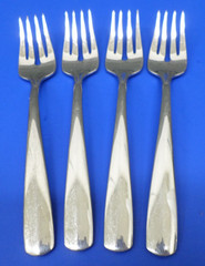 4 – Oneida EQUATOR All Glossy Stainless USA Flatware 6 3/4″ SALAD FORKS