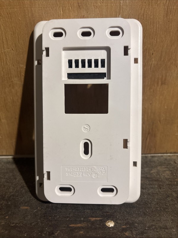 Carrier Infinity SYSTXCCUID01-A Digital Programmable Thermostat gallery