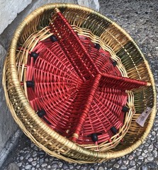 Watermelon Serving Basket 3 Sections Beige Red Black Wicker 14.5 Dx3” H NEW