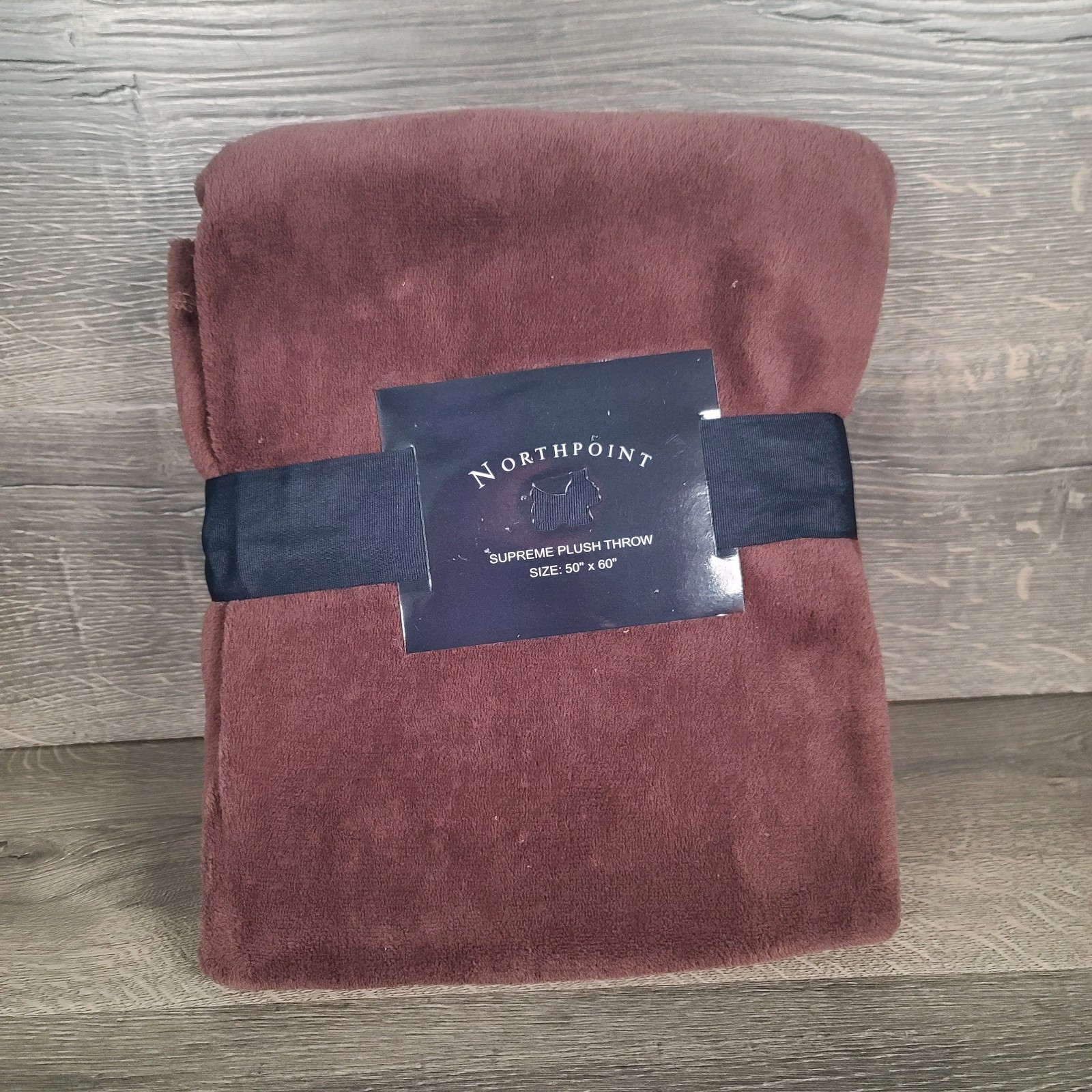 New North Point Supreme Plush Throw 50 x 60 Brown gallery